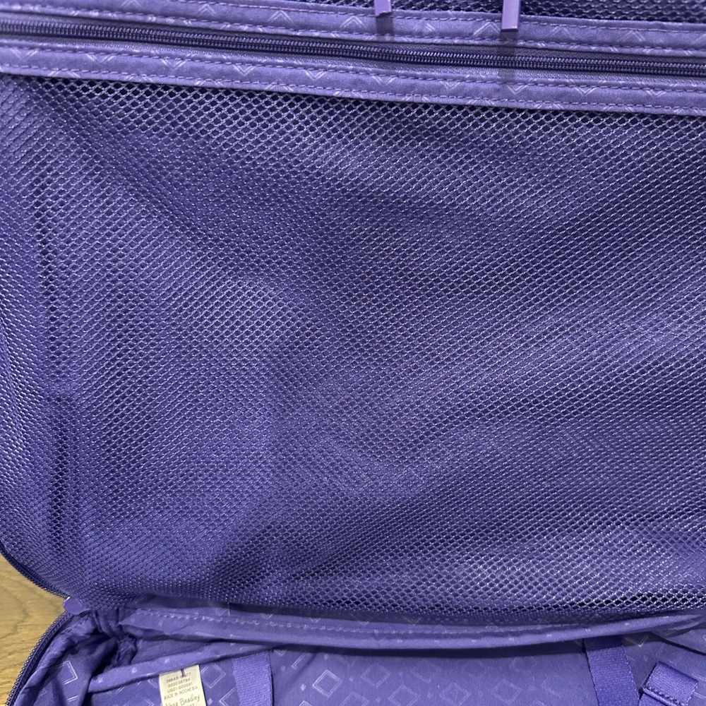 Vera Bradley Travel Backpack NWT - Picture 7 of 13